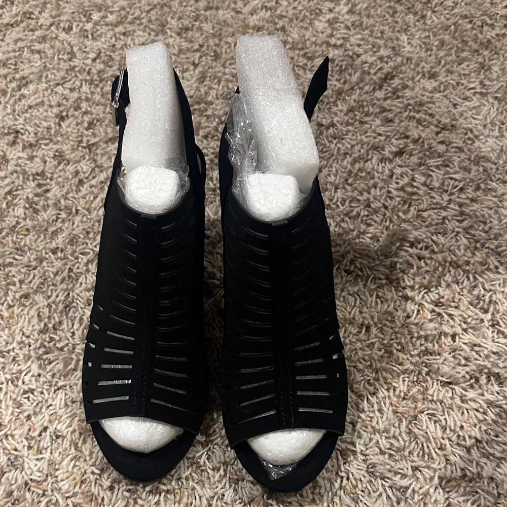 Elegant Black Women's Slingback Heels